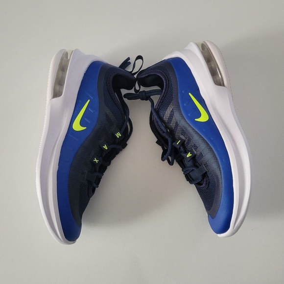 Nike Air Max Axis Midnight Navy Running shoes NWOT box. - Picture 4 of 10